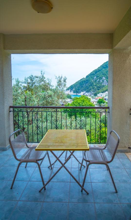 Olive House In Damouchari With A Sea View - Delicious Houses Exteriör bild